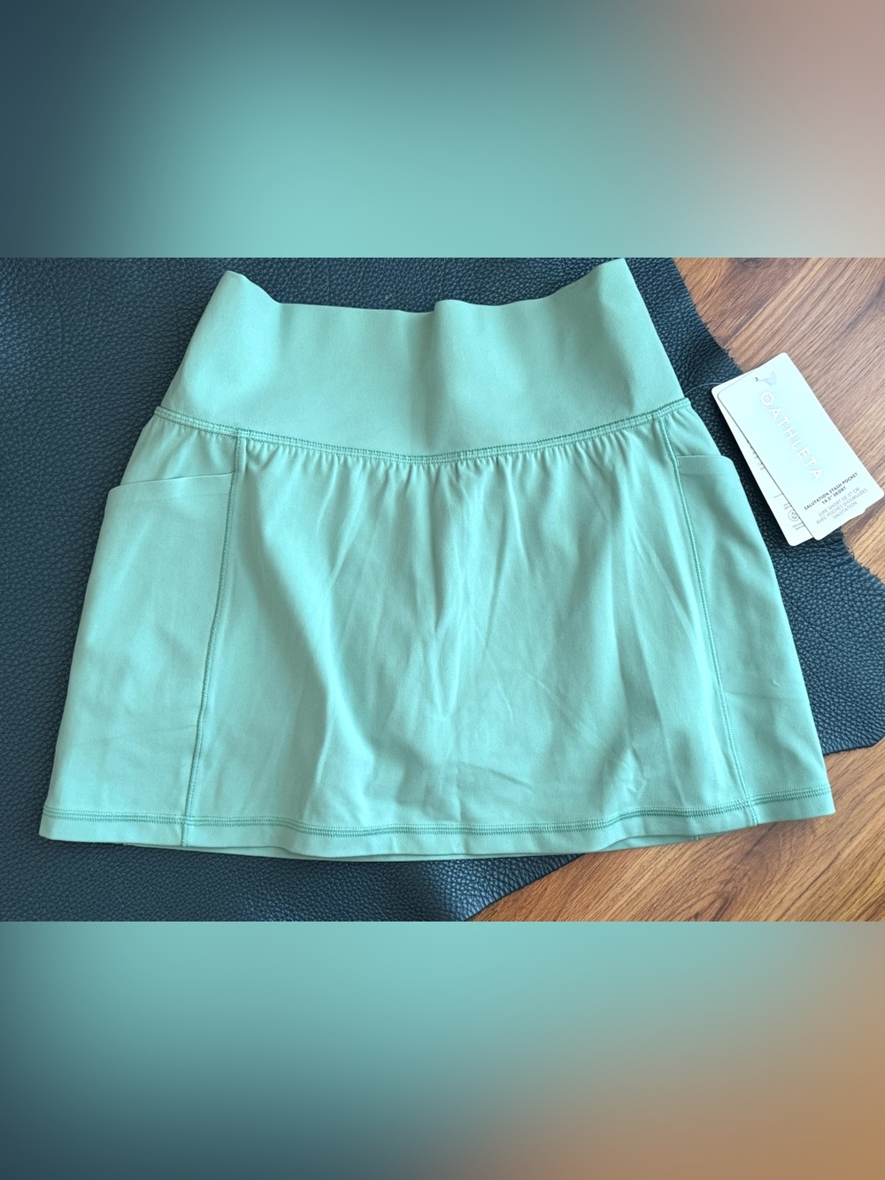 Athleta Salutation Stash Pocket 14.5” Skort, XS - NWT